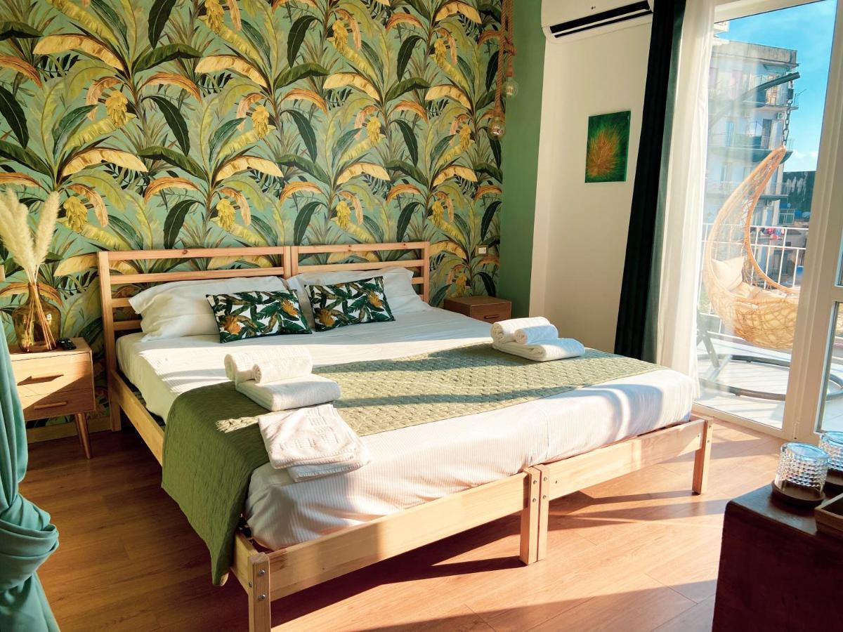 Finestra Sulla Sicilia Bed & Breakfast Catania Bagian luar foto