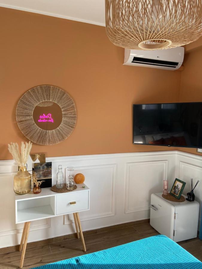 Finestra Sulla Sicilia Bed & Breakfast Catania Bagian luar foto
