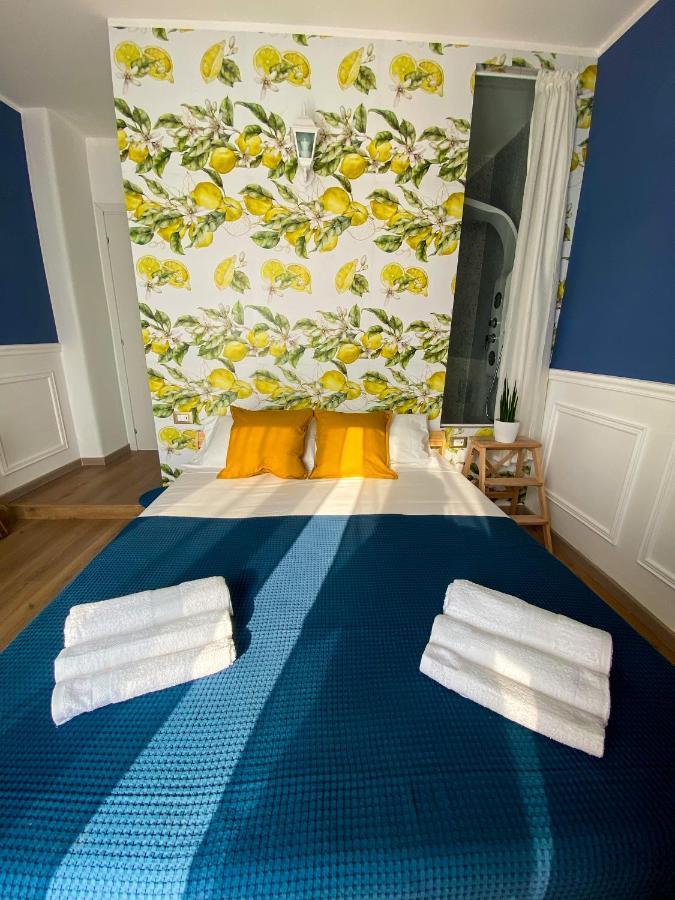 Finestra Sulla Sicilia Bed & Breakfast Catania Bagian luar foto