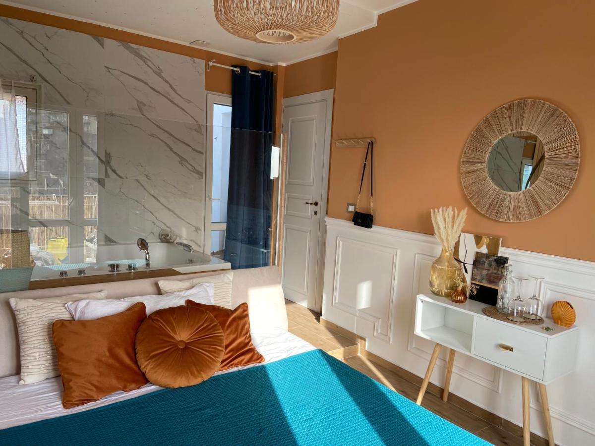 Finestra Sulla Sicilia Bed & Breakfast Catania Bagian luar foto