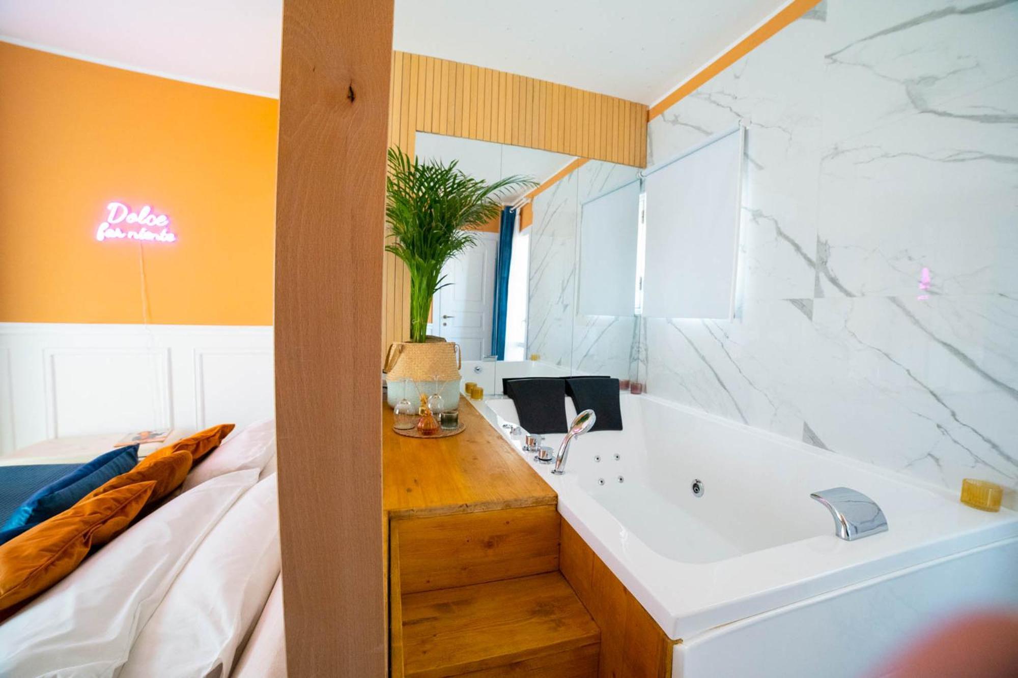 Finestra Sulla Sicilia Bed & Breakfast Catania Bagian luar foto